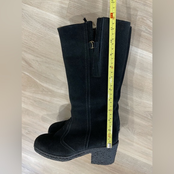 NWOT-Genuine Sheep Wool inner Lining-Vintage Black Suede Naturalizer - Picture 14 of 14